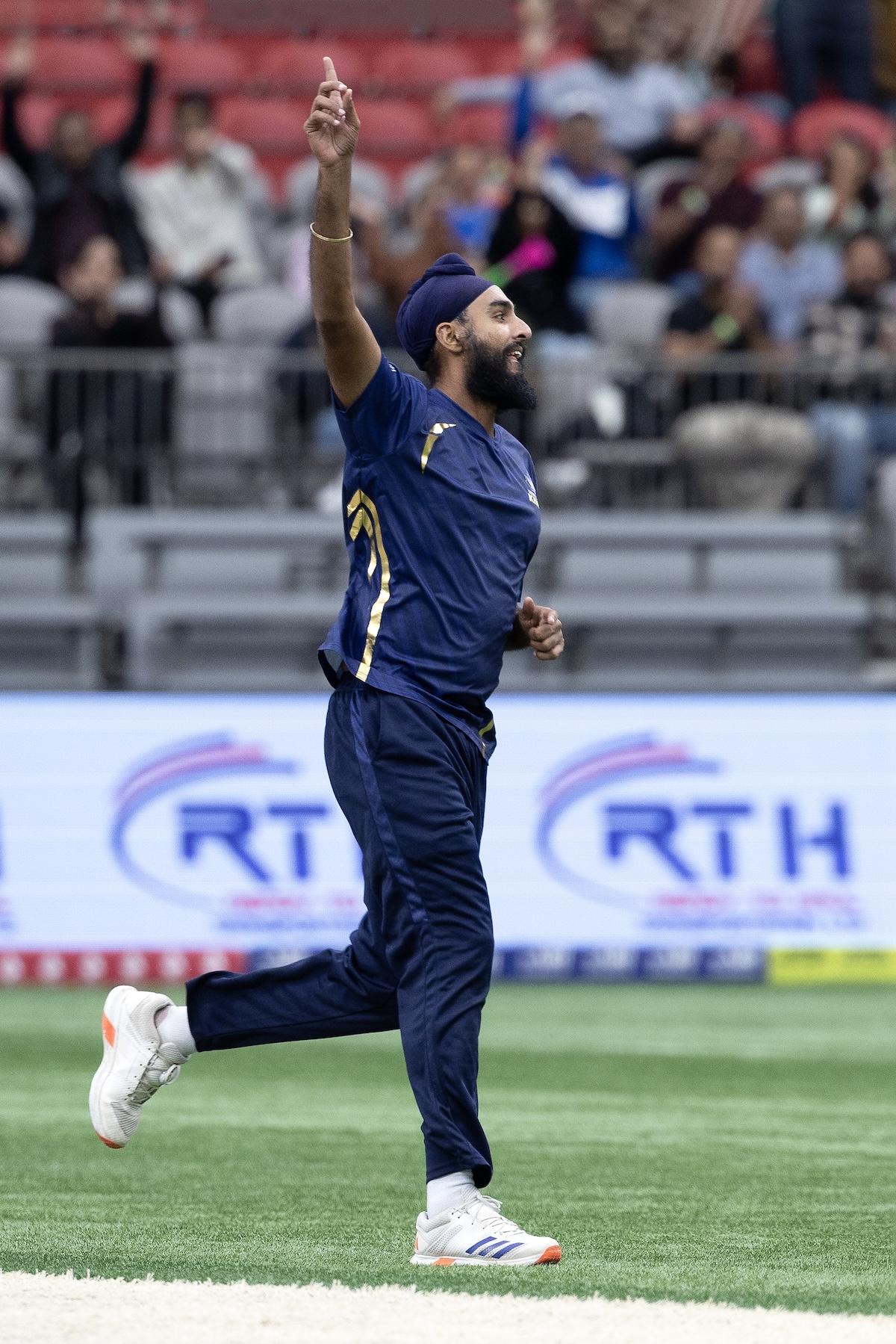 Canada Super 60 Semi-Final 1 — Vancouver Kings vs Montreal Royal Tigers — photo 4